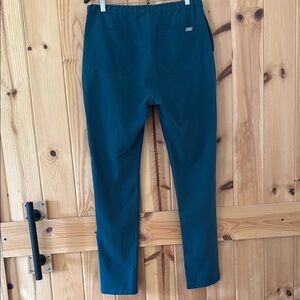 FIGS Scrub pant in teal